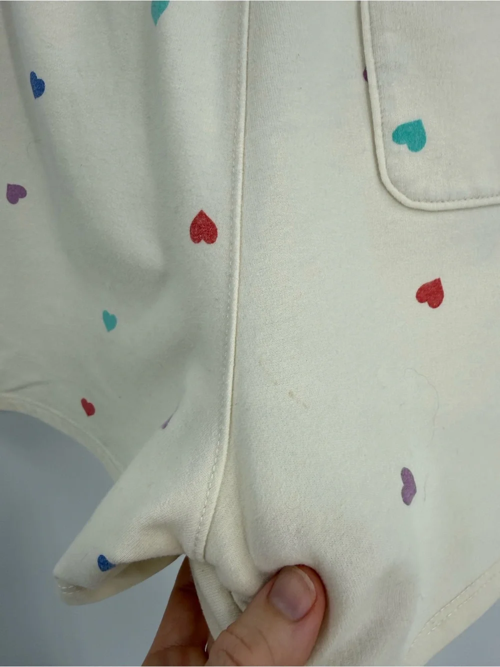 Wildfox Heart Print Sweat Shorts | Cream | Small